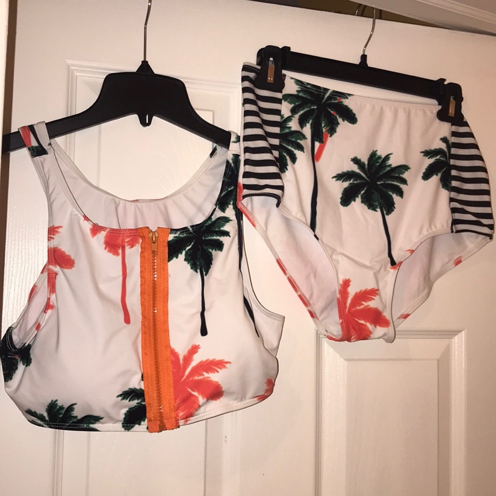 Bathing suit